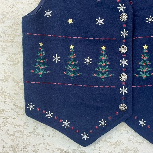KAREN SCOTT Christmas Holiday Vest Embroidered Snowflakes and Trees Blue MP - Picture 4 of 12